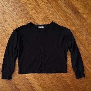 Black Ribbed Long Sleeve Crop Top
